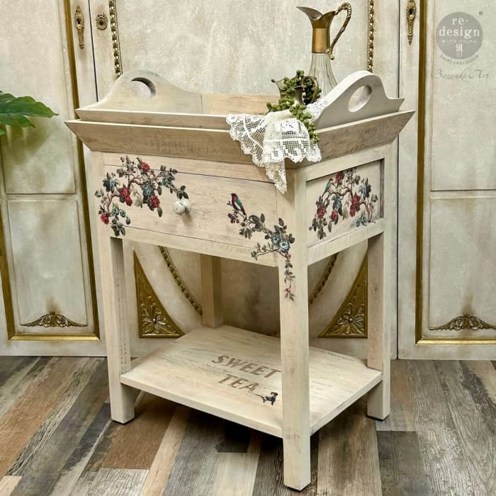 Middy Transfer "The Rosy Nest" by Redesign with Prima