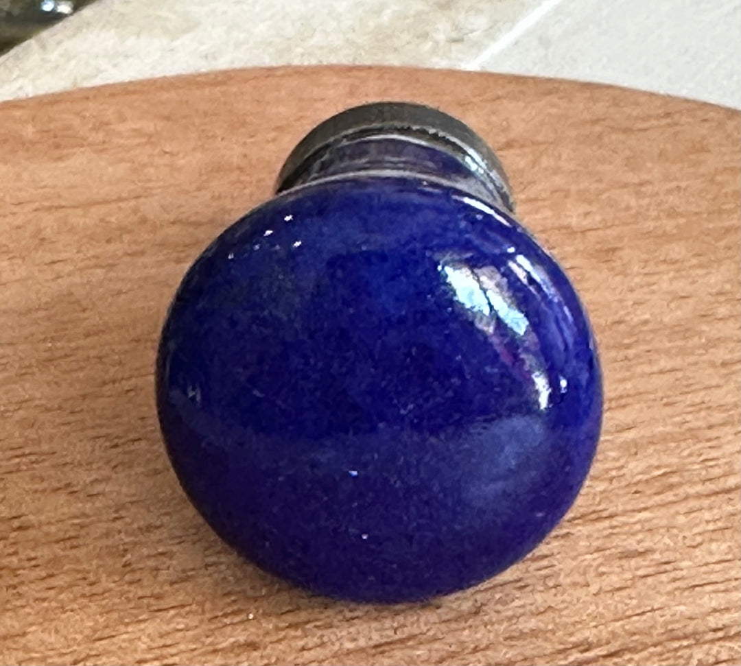 kastknoop porselein blauw