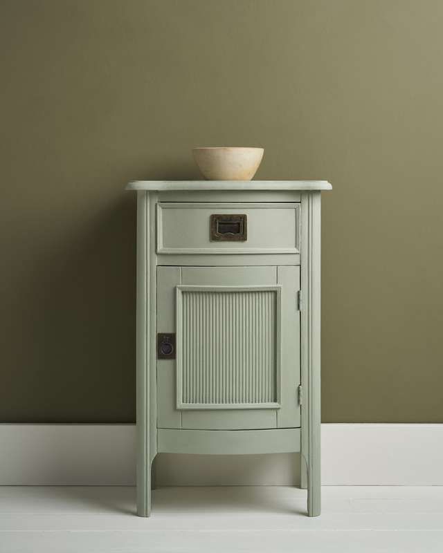 Annie Sloan chalk paint Coolabah Green
