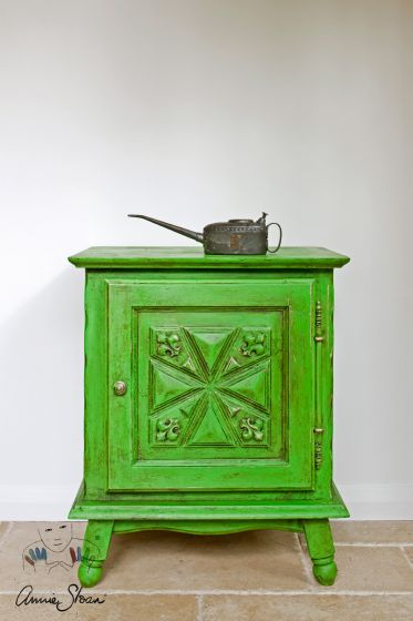 Annie Sloan chalk paint Antibes Green