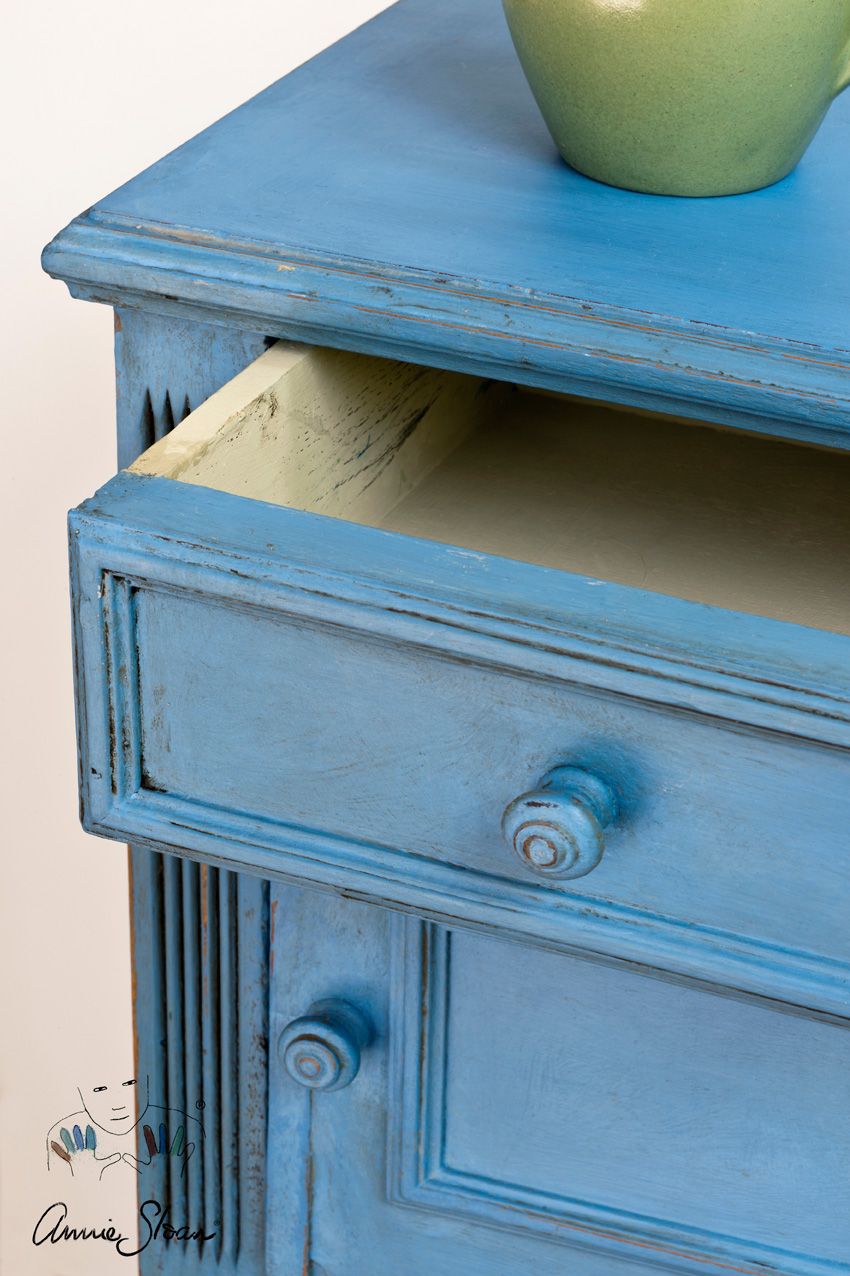 Annie Sloan chalk paint Greek Blue