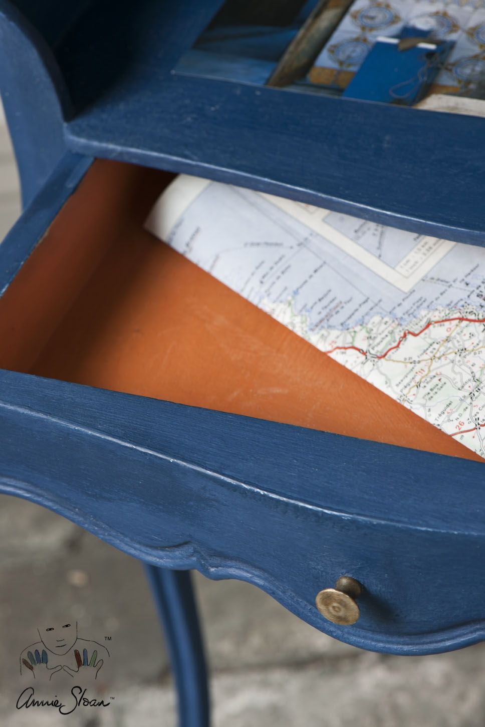 Annie Sloan chalk paint Napoleonic Blue